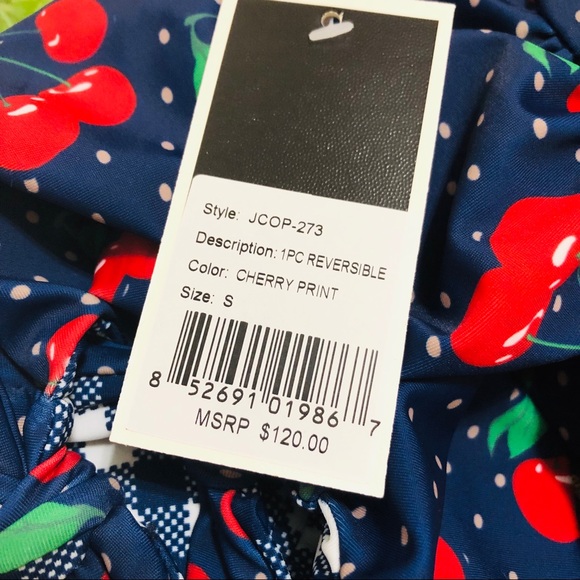 ✨Juicy couture Reversible one piece bathing suit - Picture 8 of 8